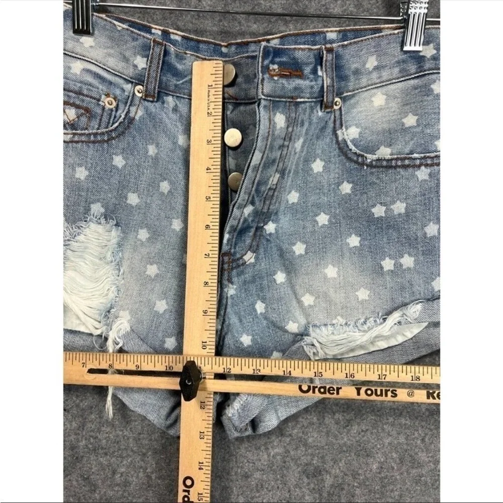 Superdown Revolve Kenzie Star Denim Shorts in Light Blue Wash​​​​​​​​​​​​